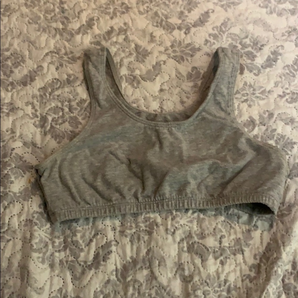Sports bra